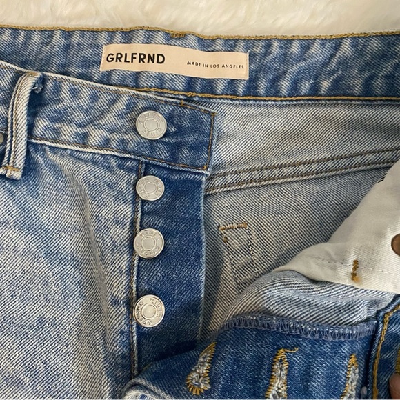 GRLFRND Women’s Helena High Rise Cut Off Short in Newport Size 26 - Picture 3 of 9